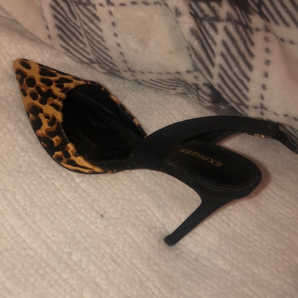 Leopard print high heels - Picture 2 of 3